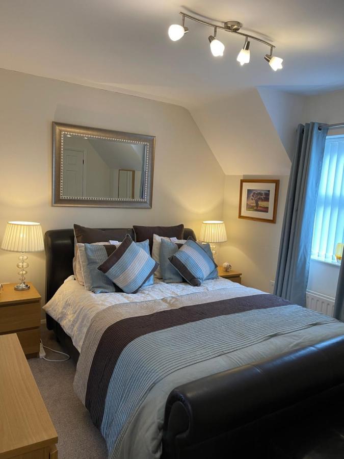 Luxury Portrush Holiday Homes - The Grange, Portrush Sleeps 13 - 6 Bedrooms Luaran gambar