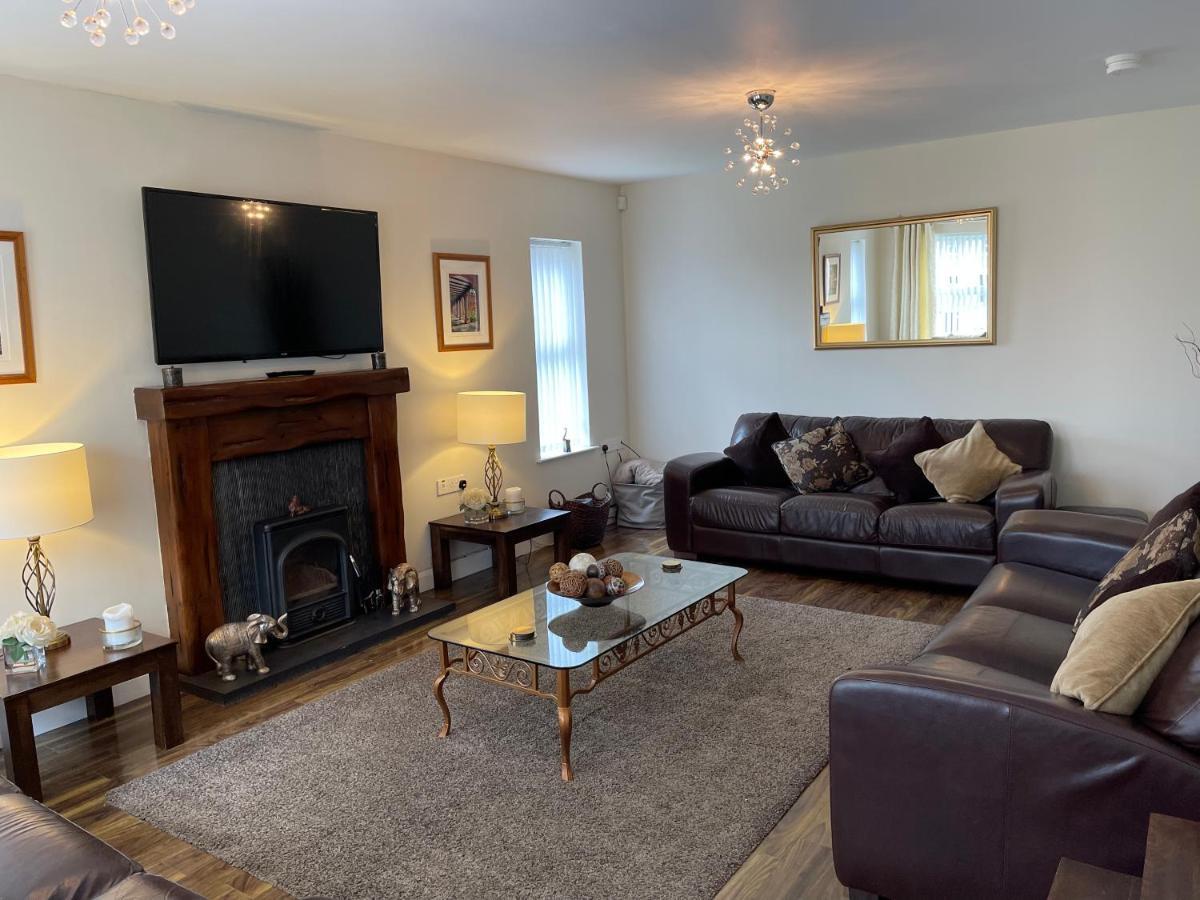 Luxury Portrush Holiday Homes - The Grange, Portrush Sleeps 13 - 6 Bedrooms Luaran gambar